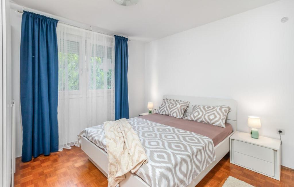 Sunny Apartment In Rijeka Luaran gambar
